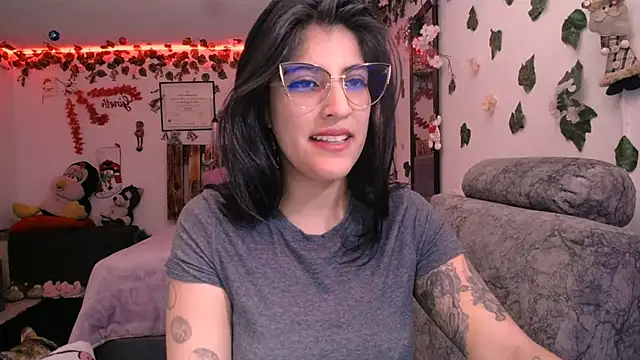 Snapshot of azahar__ziiz chatting on 01/02/25, 07:01 azahar ziiz online show from 01/02/25, 07:01