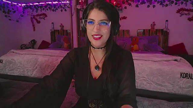 Snapshot of azahar__ziiz chatting on 11/19/25, 11:38 azahar ziiz online show from 11/19/25, 11:38