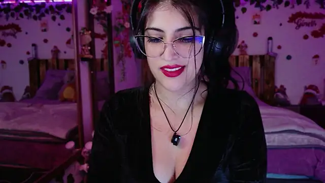 azahar  ziiz online show from 12/21/25, 08:16