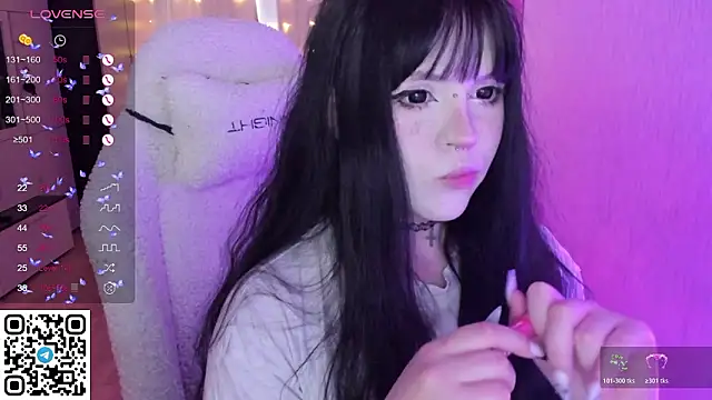 SelenaCute online show from 02/18/26, 10:11