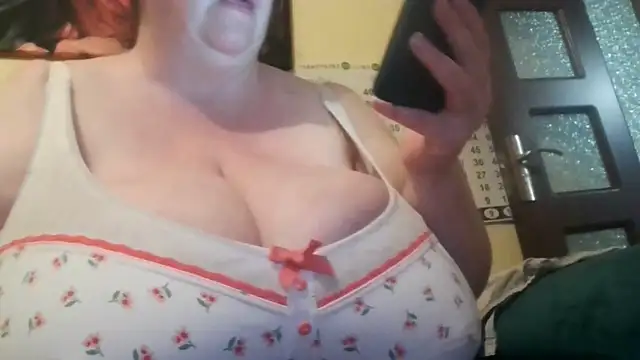 Nataliesbestjuggs online show from 05/21/26, 08:38