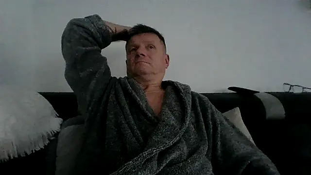 Snapshot of jaaako970 chatting on 09/30/25, 05:18 jaaako970 online show from 09/30/25, 05:18