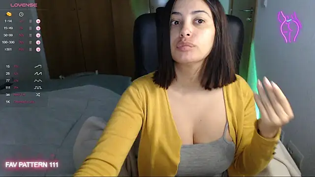 AnnaQueen online show from 02/16/25, 03:26