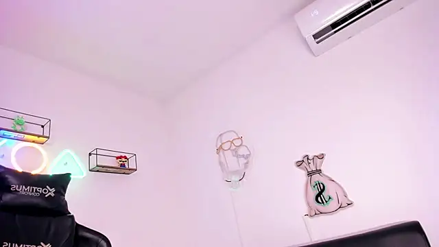 eileen tanihara online show from 03/22/25, 03:30