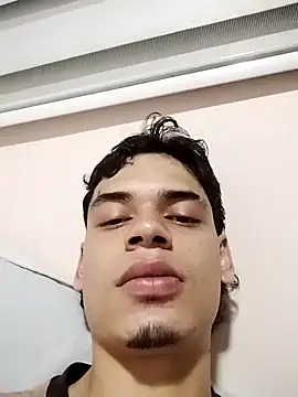 cristopher maclean online show from 02/21/26, 01:39