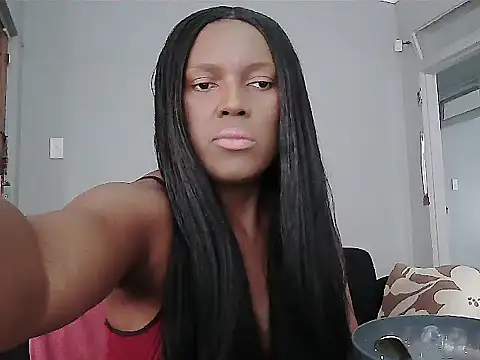 Snapshot of Malaika_Nkosi chatting on 05/06/26, 10:53 Malaika Nkosi online show from 05/06/26, 10:53