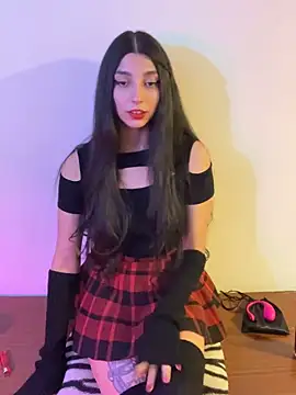 Felicia smok3 online show from 12/18/25, 01:44