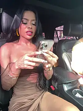 Snapshot of HOT_LADY_777 chatting on 02/16/25, 09:16 HOT LADY 777 online show from 02/16/25, 09:16