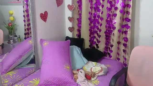 Snapshot of lovely_trix chatting on 03/07/25, 04:55 lovely trix online show from 03/07/25, 04:55