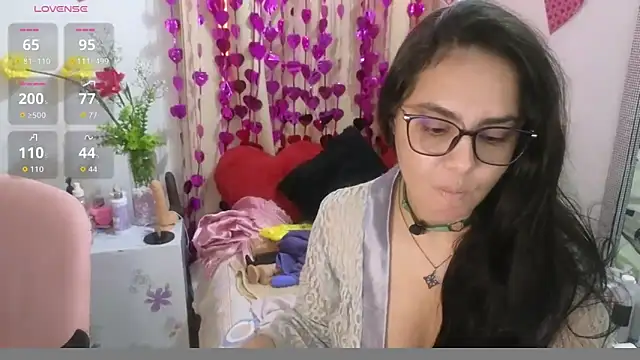 lovely trix online show from 06/05/26, 05:29