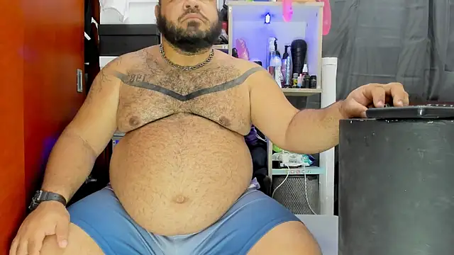 Latino bigcock online show from 02/01/25, 04:11