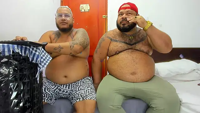 Latino bigcock online show from 11/20/25, 01:50