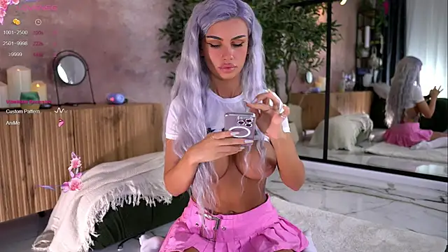 Snapshot of Serene_Sophiex chatting on 09/10/25, 08:31 Serene Sophiex online show from 09/10/25, 08:31