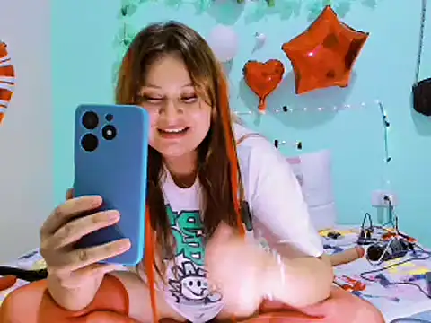 Snapshot of SofiaOlivares chatting on 12/24/24, 08:11 SofiaOlivares online show from 12/24/24, 08:11