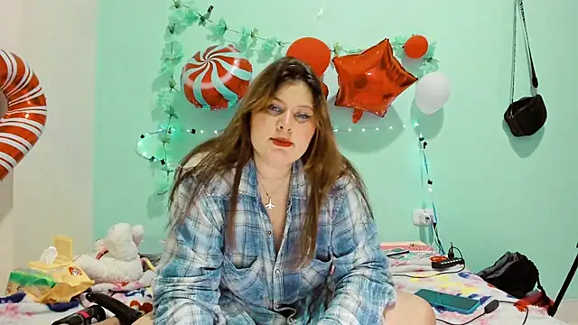 Snapshot of SofiaOlivares chatting on 01/11/25, 02:30 SofiaOlivares online show from 01/11/25, 02:30