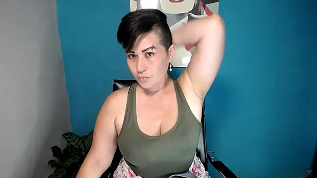 Sunny rayz  online show from 05/27/26, 06:27