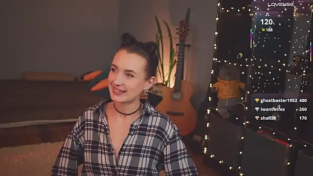 bananya kitty online show from 03/10/25, 10:24