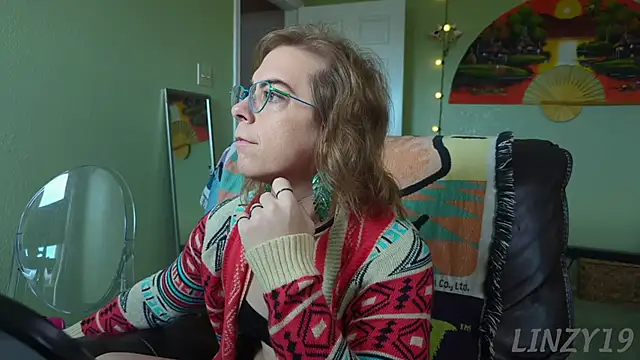 Linzy 19 online show from 09/27/25, 04:56