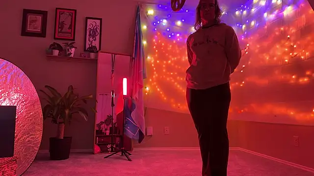 Linzy 19 online show from 02/24/26, 05:38