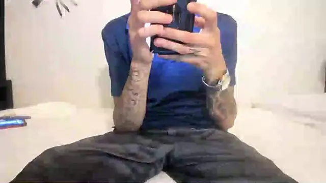 RoosterWabbit online show from 09/22/25, 08:55