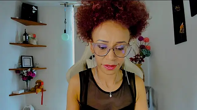 ScarlettMalbec online show from 12/06/24, 09:24