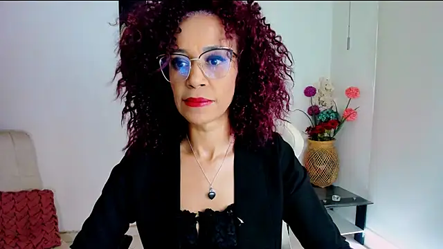 ScarlettMalbec online show from 09/15/25, 09:37