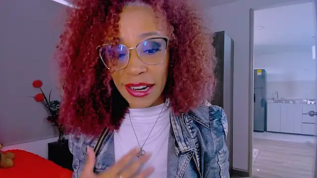 ScarlettMalbec online show from 04/15/26, 08:53