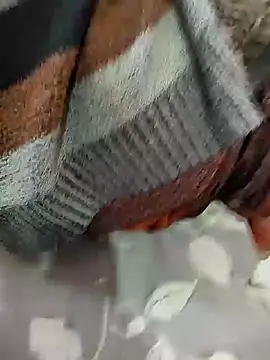 COUPLLE VILLAGE online show from 01/08/25, 10:48