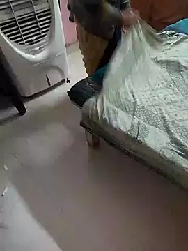 COUPLLE VILLAGE online show from 01/10/25, 10:50