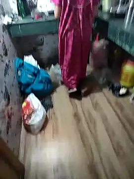 COUPLLE VILLAGE online show from 02/09/25, 01:55