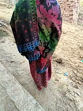 COUPLLE VILLAGE online show from 02/25/25, 03:42