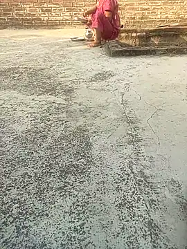 COUPLLE VILLAGE online show from 03/01/25, 10:45