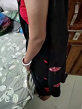 COUPLLE VILLAGE online show from 03/03/25, 03:30