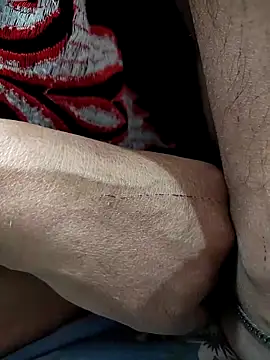 COUPLLE VILLAGE online show from 03/21/25, 05:45