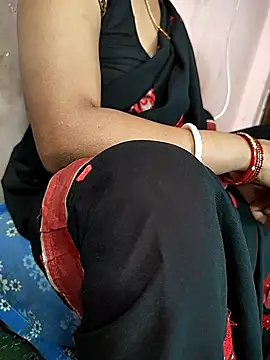 COUPLLE VILLAGE online show from 03/22/25, 03:30