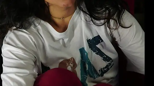 -AyeshaSinghania- online show from 12/28/24, 11:30