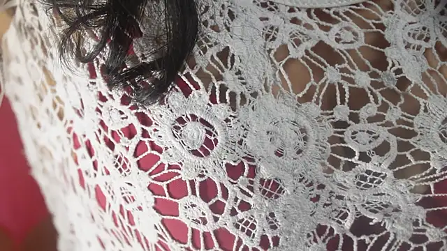 -AyeshaSinghania- online show from 10/18/25, 08:59