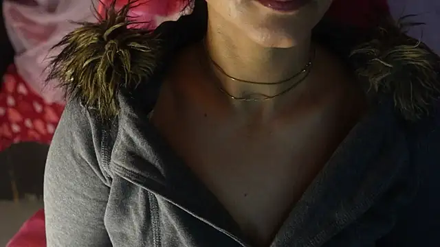 -AyeshaSinghania- online show from 12/01/25, 03:39