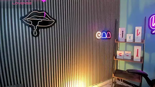 emily roberts1 online show from 03/13/25, 12:35