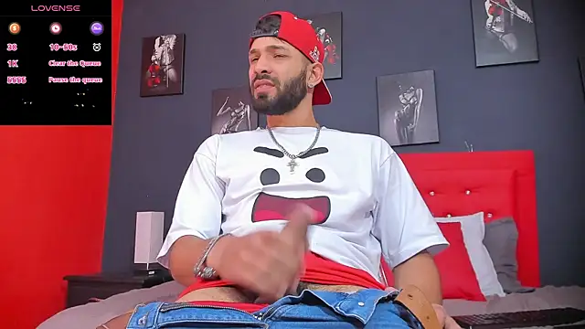 Thiagogomez online show from 12/13/24, 12:28