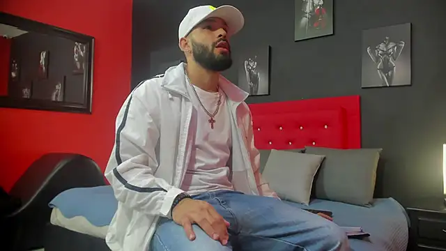 Thiagogomez online show from 09/26/25, 12:20