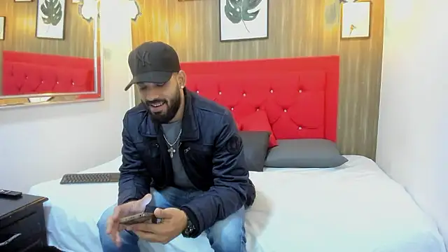 Thiagogomez online show from 01/13/26, 12:43