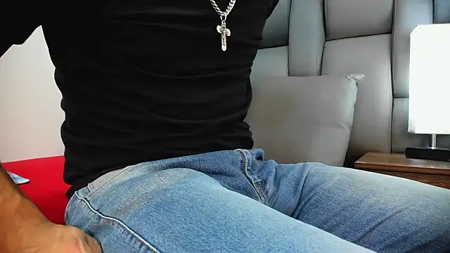 Thiagogomez online show from 04/11/26, 07:07