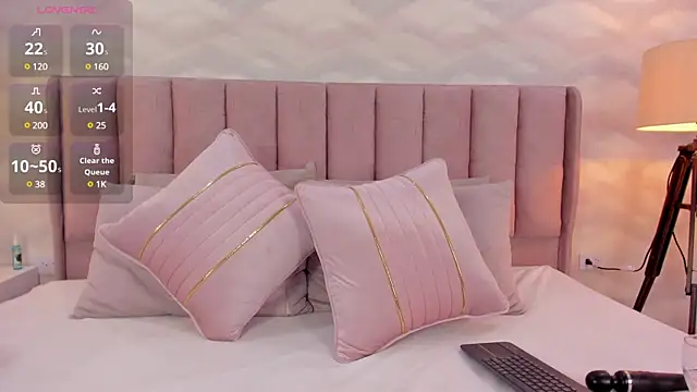 Snapshot of im_malih chatting on 01/14/25, 05:30 im malih online show from 01/14/25, 05:30