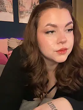 VictoriaLaFleur online show from 12/04/25, 01:09