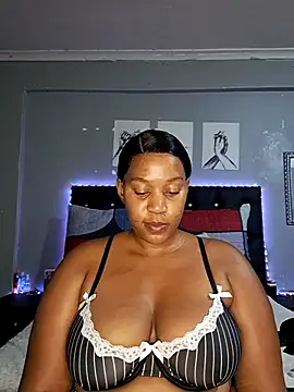 Toya P online show from 09/13/25, 07:46