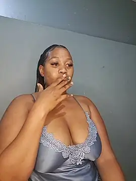 Toya P online show from 10/08/25, 07:33