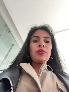 Astrid-- online show from 04/28/26, 03:06