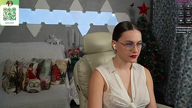 HarleyDeess online show from 12/21/24, 11:45