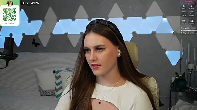 HarleyDeess online show from 01/27/25, 01:59